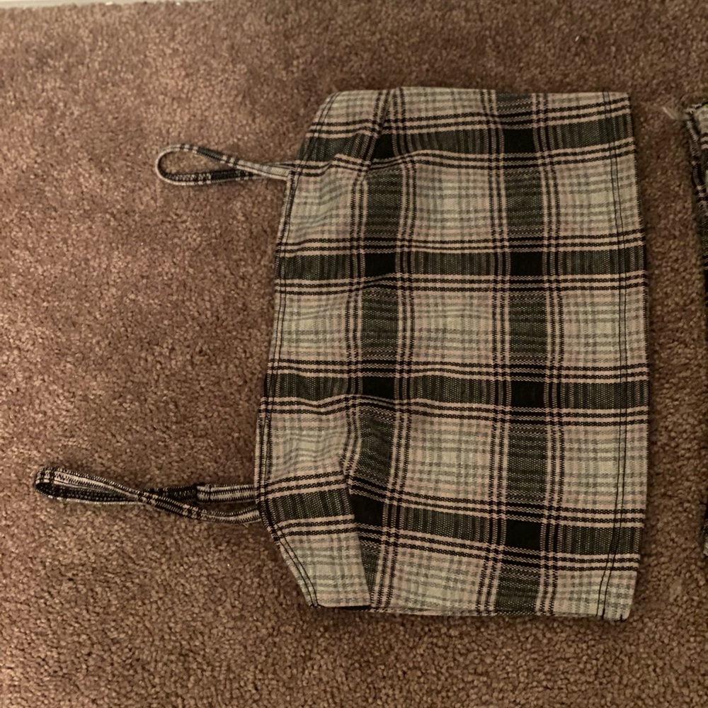 2 piece skirt and crop top size M - Picture 7 of 7